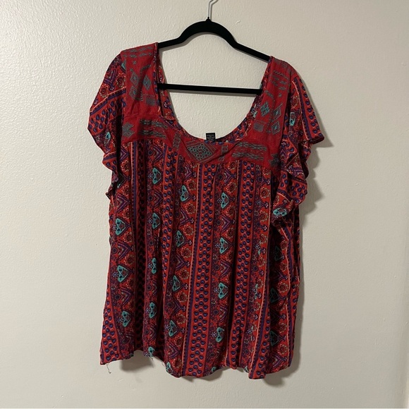 Torrid Plus Size 4 Red and Teal Flutter Sleeve Blouse Embroidery Boho Flowy - Picture 2 of 6